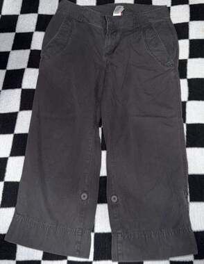 The North Face Women's Ripstop Convertible Roll-Up Capri Pants